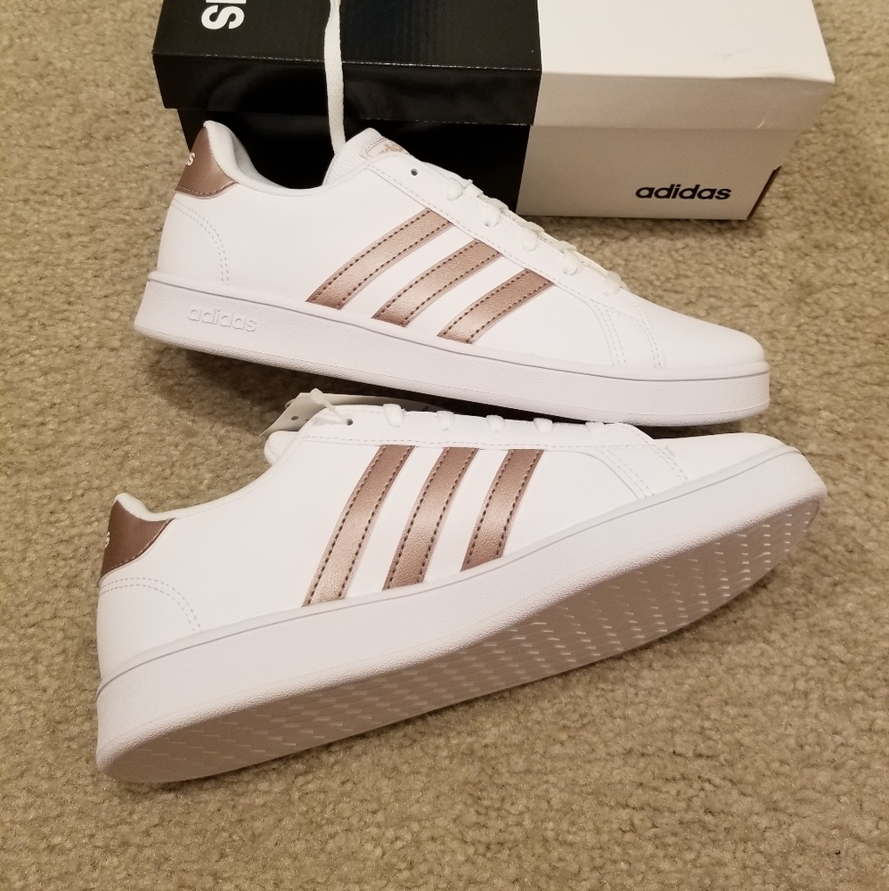 Adidas Grand Court Shoes big kids size 6 brand new - Picture 5 of 8